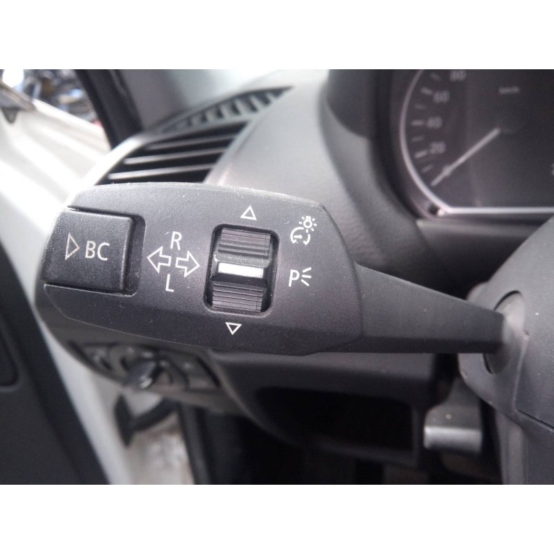 Recambio de mando intermitentes para bmw serie 1 berlina (e81/e87) 118d referencia OEM IAM   