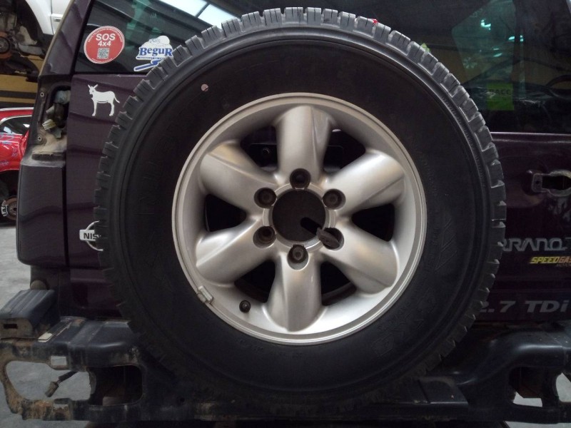 Recambio de neumatico repuesto para nissan terrano/terrano.ii (r20) elegance referencia OEM IAM 235/70/16  