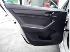 Recambio de guarnecido puerta trasera izquierda para skoda rapid active referencia OEM IAM   