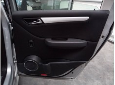 GUARNECIDO PUERTA TRASERA DERECHA 