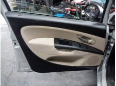Recambio de guarnecido puerta delantera izquierda para fiat linea (110) emotion referencia OEM IAM   