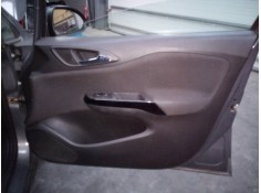 Recambio de guarnecido puerta delantera derecha para opel corsa e selective referencia OEM IAM   