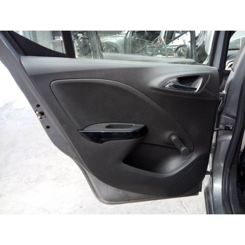 Recambio de guarnecido puerta trasera izquierda para opel corsa e selective referencia OEM IAM   