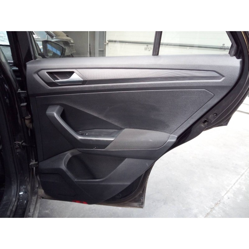 Recambio de guarnecido puerta trasera derecha para volkswagen t-roc sport referencia OEM IAM   