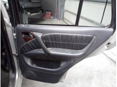 GUARNECIDO PUERTA TRASERA DERECHA 