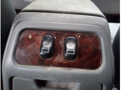 MANDO ELEVALUNAS TRASERO DERECHO 