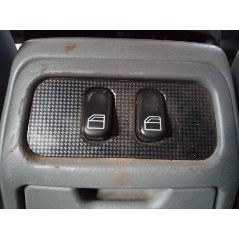 Recambio de mando elevalunas trasero derecho para mercedes clase m (w163) 270 cdi (163.113) referencia OEM IAM   