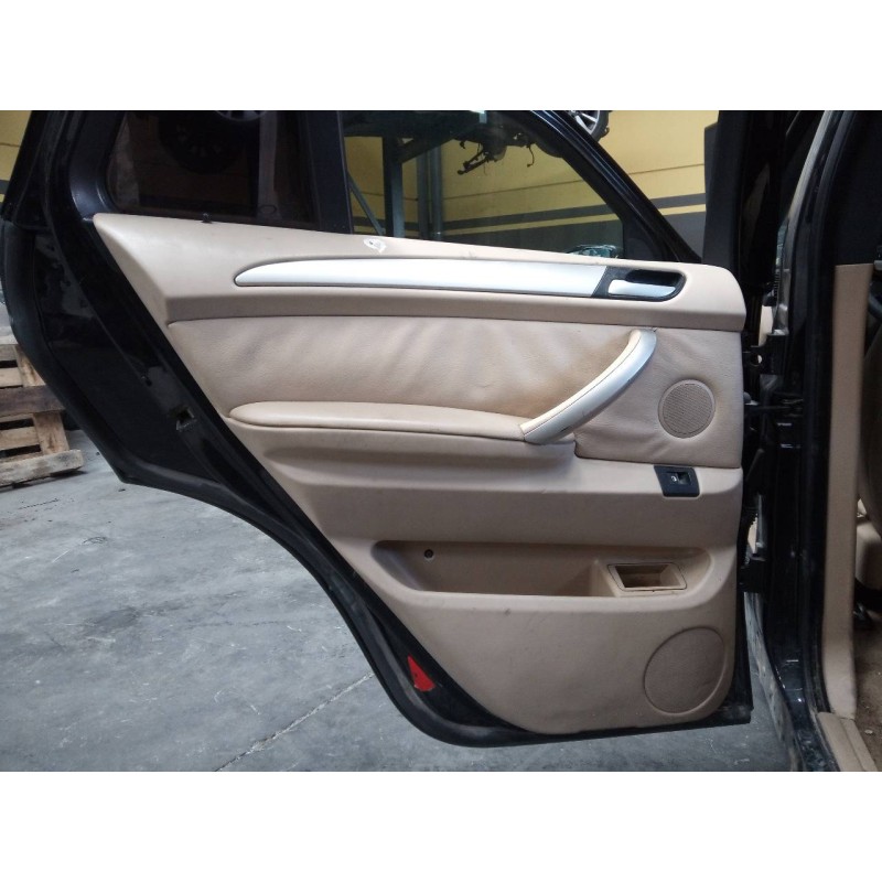 Recambio de guarnecido puerta trasera izquierda para bmw x5 (e53) 3.0d referencia OEM IAM   
