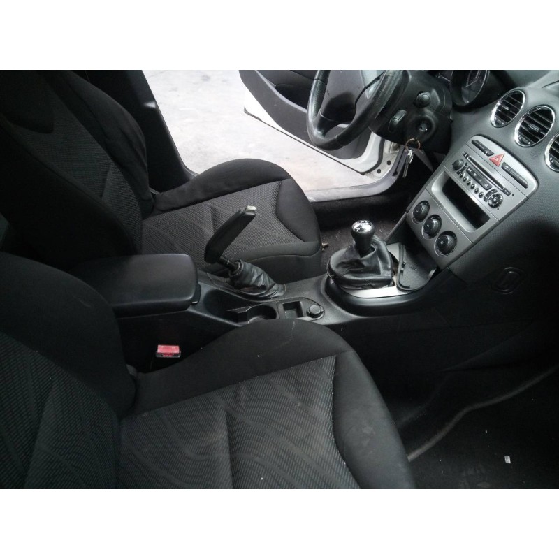 Recambio de consola central para peugeot 308 access referencia OEM IAM   