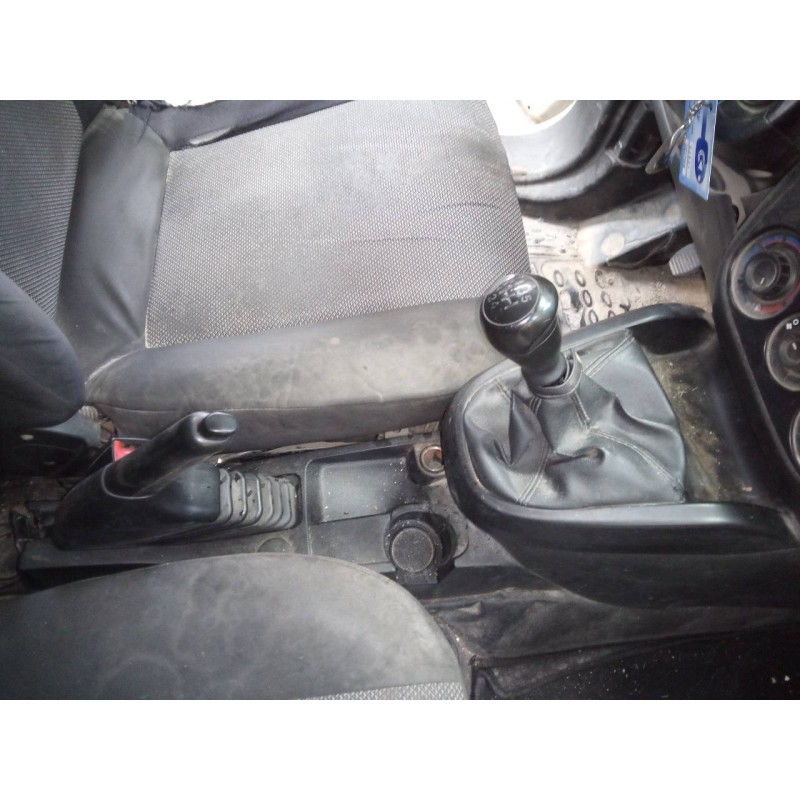 Recambio de consola central para fiat doblo cargo basis kasten referencia OEM IAM   