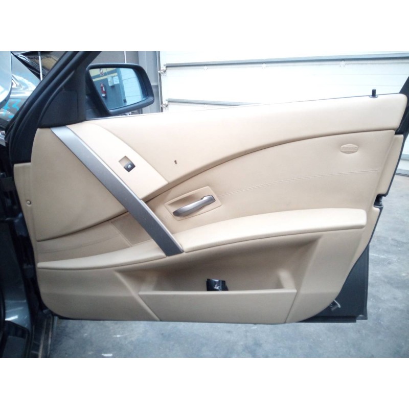 Recambio de guarnecido puerta delantera derecha para bmw serie 5 berlina (e60) 520d referencia OEM IAM   