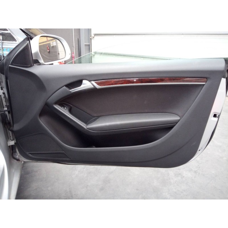 Recambio de guarnecido puerta delantera derecha para audi a5 coupe (8t) 3.0 tdi quattro referencia OEM IAM   