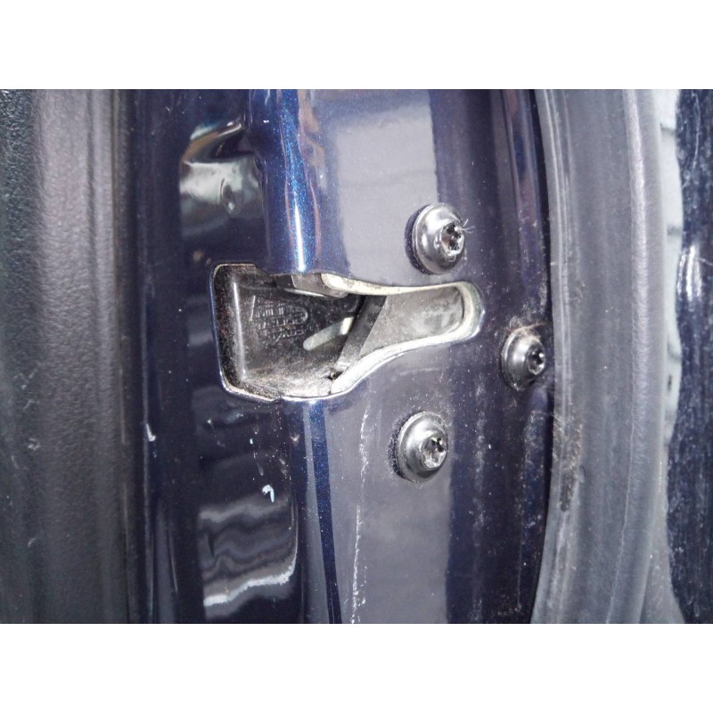 Recambio de cerradura puerta delantera derecha para ssangyong rexton w limited 4wd referencia OEM IAM   