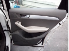 GUARNECIDO PUERTA TRASERA DERECHA 