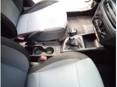 Recambio de consola central para hyundai i20 trend referencia OEM IAM   