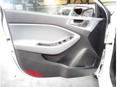 Recambio de guarnecido puerta delantera izquierda para hyundai i20 trend referencia OEM IAM   