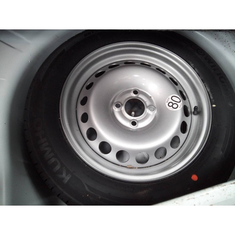 Recambio de neumatico repuesto para dacia sandero stepway referencia OEM IAM 185/65/15  