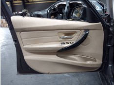 GUARNECIDO PUERTA DELANTERA IZQUIERDA 