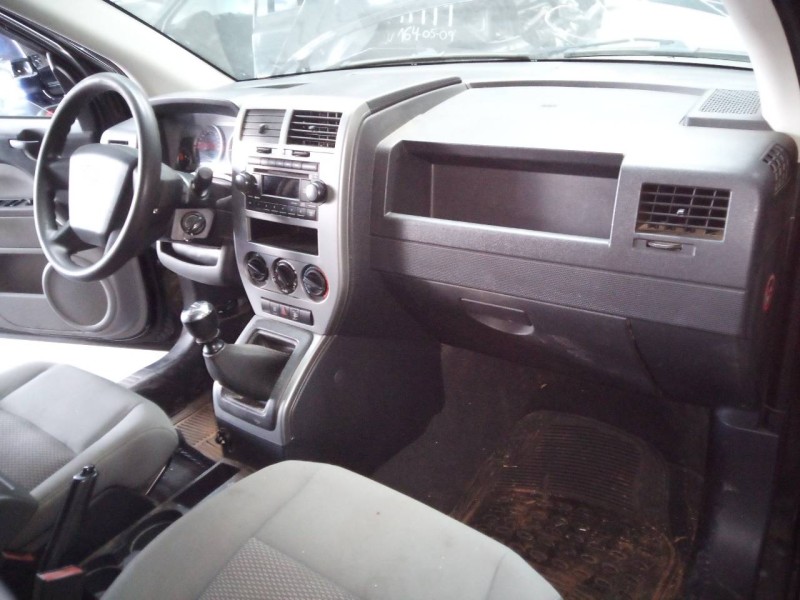 Recambio de salpicadero para jeep compass limited referencia OEM IAM   