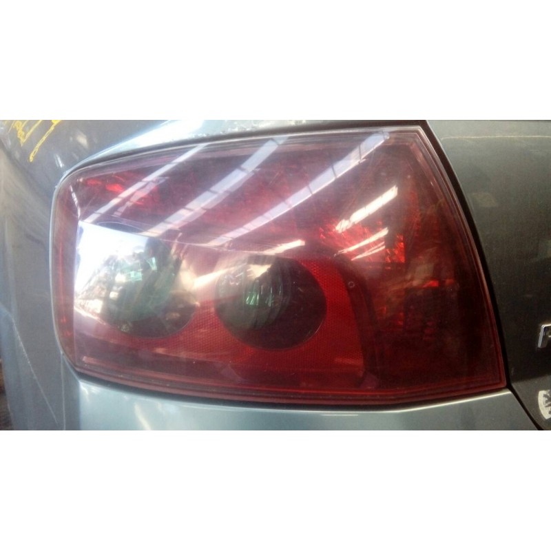 Recambio de piloto trasero izquierdo porton para peugeot 407 referencia OEM IAM   