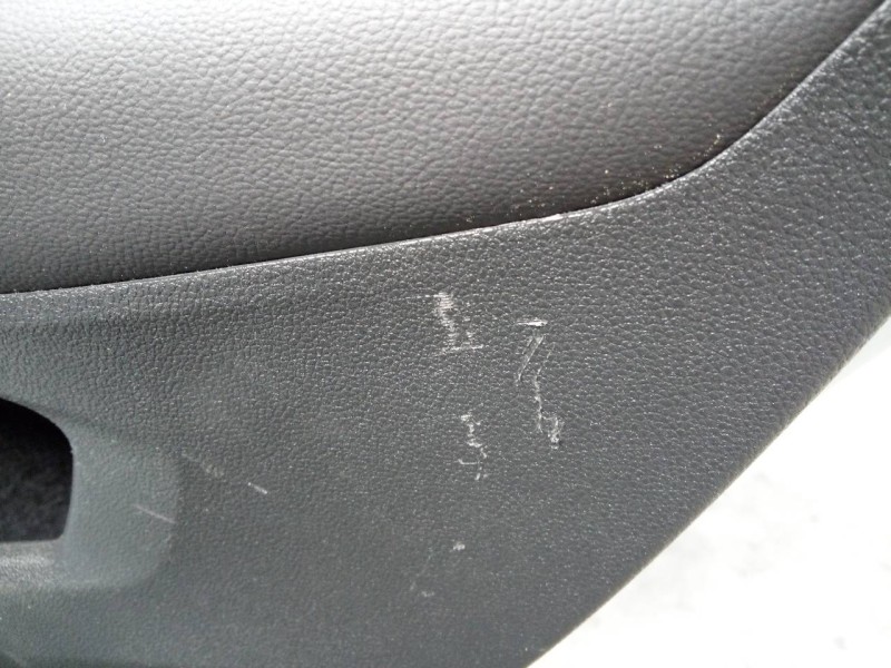 Recambio de guarnecido puerta trasera derecha para volkswagen golf viii lim. (cd1) life referencia OEM IAM   