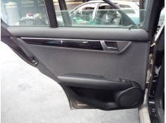 GUARNECIDO PUERTA TRASERA IZQUIERDA 