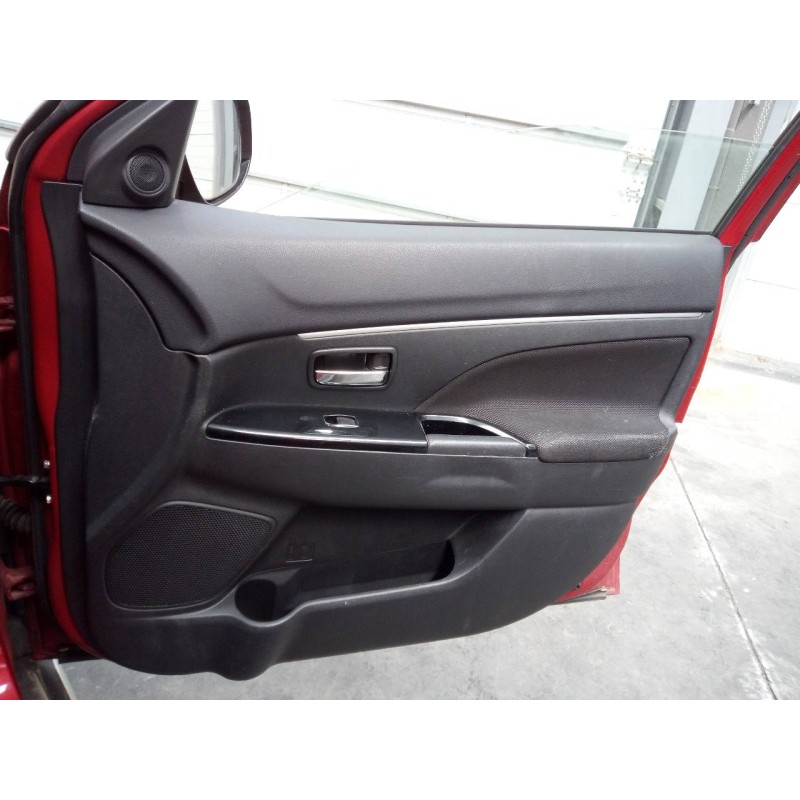 Recambio de guarnecido puerta delantera derecha para peugeot 4008 allure referencia OEM IAM   