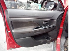 GUARNECIDO PUERTA DELANTERA IZQUIERDA 