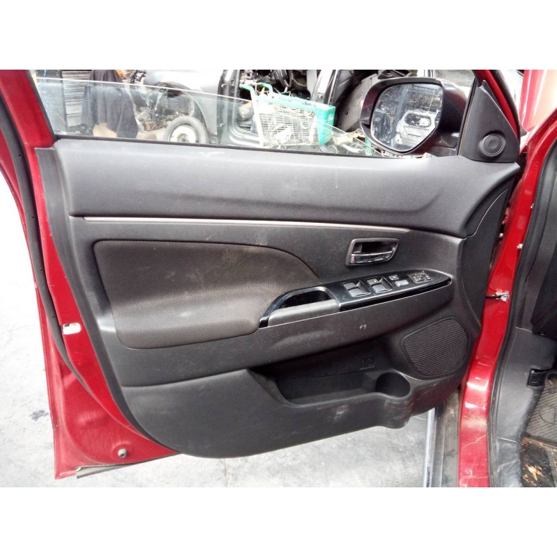 Recambio de guarnecido puerta delantera izquierda para peugeot 4008 allure referencia OEM IAM   