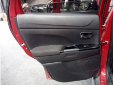 GUARNECIDO PUERTA TRASERA IZQUIERDA 