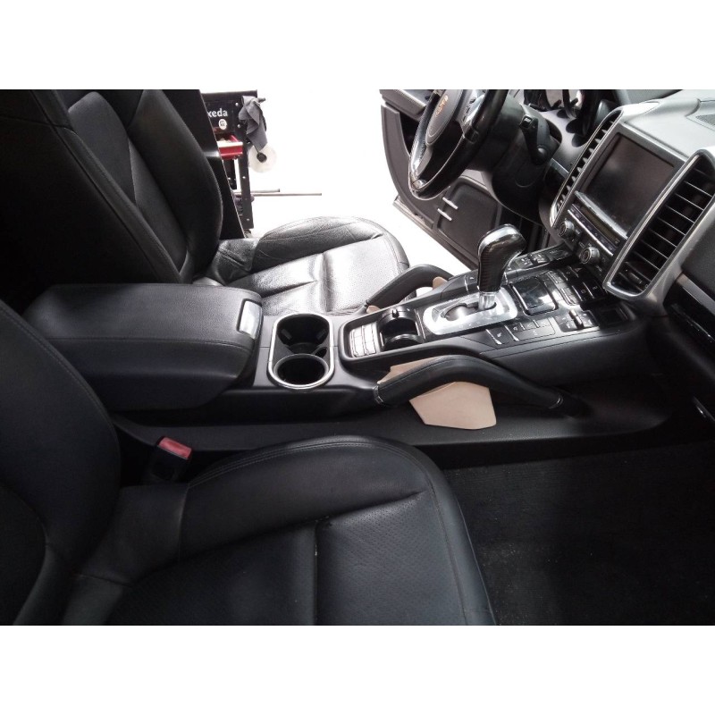 Recambio de consola central para porsche cayenne (typ 92aa) diesel platinum edition referencia OEM IAM   