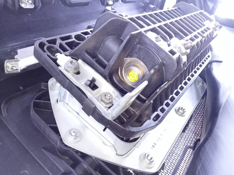 Recambio de airbag delantero derecho para porsche panamera 4 s referencia OEM IAM 9705523560  P2-B2-10