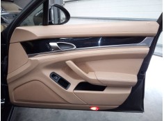 GUARNECIDO PUERTA DELANTERA DERECHA 