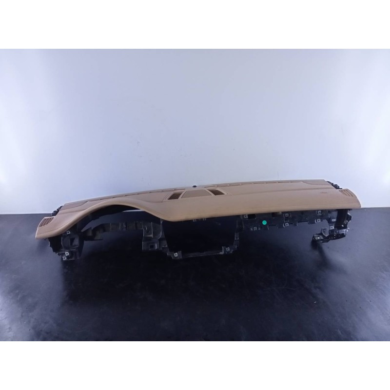 Recambio de salpicadero para porsche panamera 4 s referencia OEM IAM 97055210104  P2-B2-10