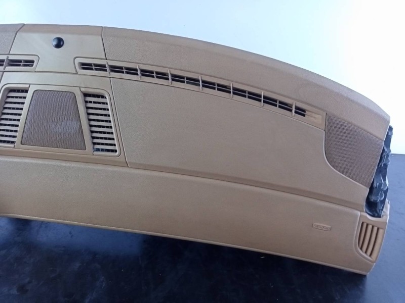 Recambio de salpicadero para porsche panamera 4 s referencia OEM IAM 97055210104  P2-B2-10