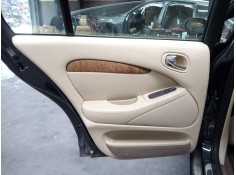 GUARNECIDO PUERTA TRASERA IZQUIERDA 