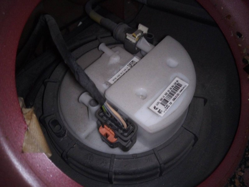 Recambio de aforador para peugeot 2008 (p1) active referencia OEM IAM 984257868000 100137883 