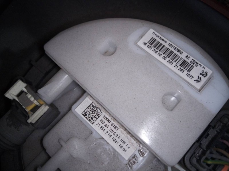 Recambio de aforador para peugeot 2008 (p1) active referencia OEM IAM 984257868000 100137883 
