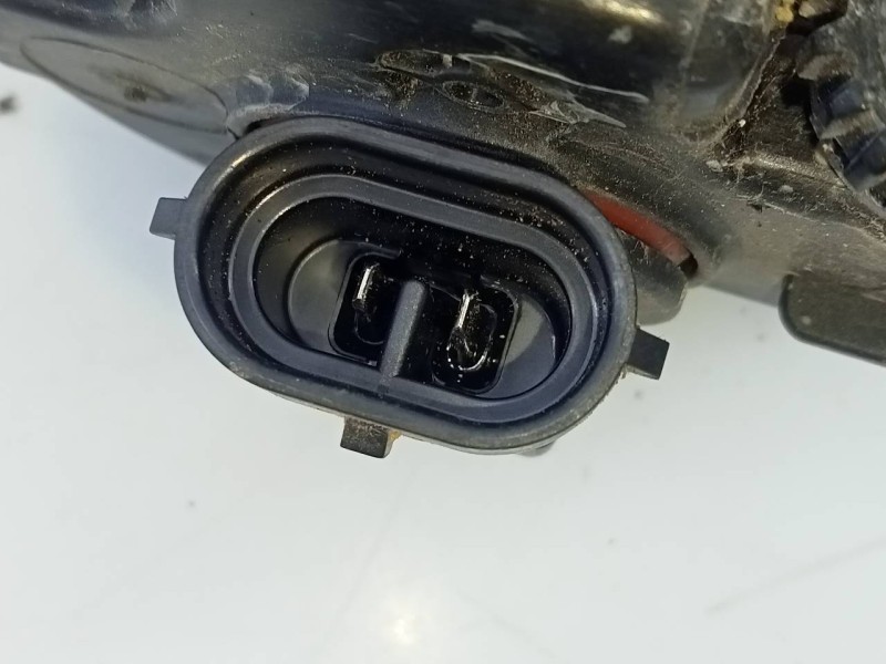 Recambio de faro antiniebla derecho para volkswagen passat lim. (362) advance bluemotion referencia OEM IAM 8200074008  