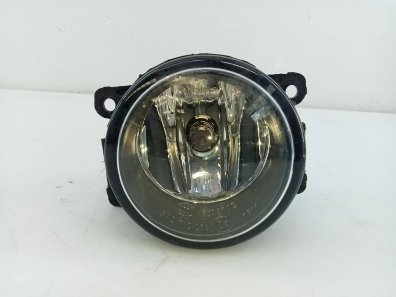 Recambio de faro antiniebla izquierdo para volkswagen passat lim. (362) advance bluemotion referencia OEM IAM 8200074008  