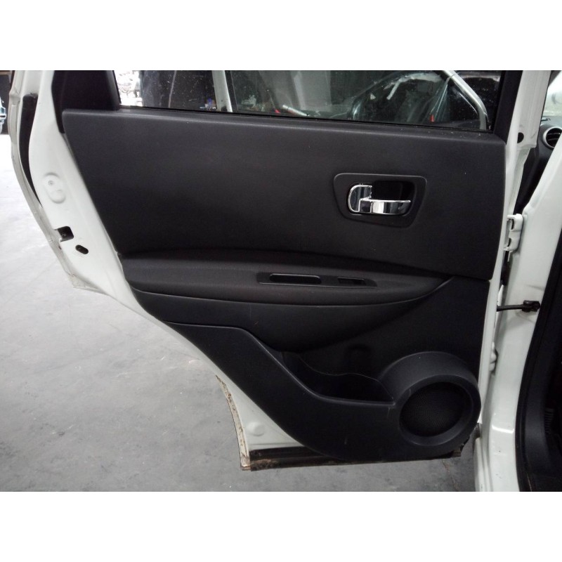 Recambio de guarnecido puerta trasera izquierda para nissan qashqai (j10) acenta referencia OEM IAM   