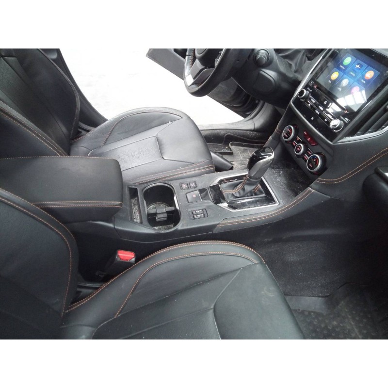 Recambio de consola central para subaru xv (g5) sport referencia OEM IAM   