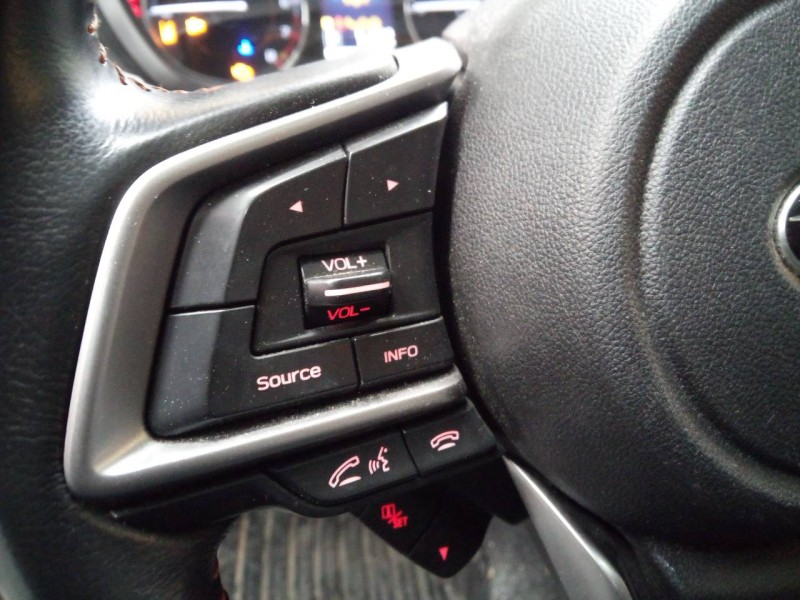 Recambio de volante para subaru xv (g5) sport referencia OEM IAM   