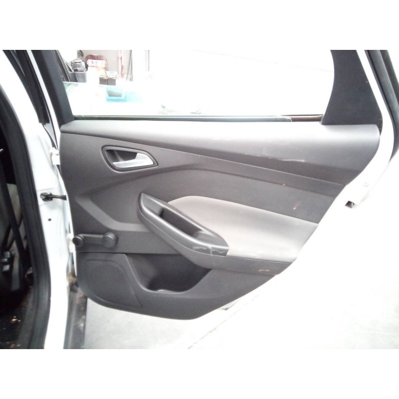 Recambio de guarnecido puerta trasera derecha para ford focus lim. (cb8) trend referencia OEM IAM   