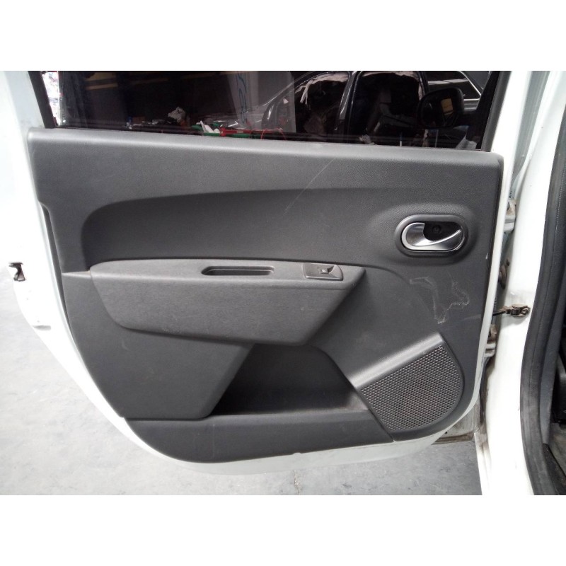 Recambio de guarnecido puerta trasera izquierda para dacia lodgy stepway referencia OEM IAM   