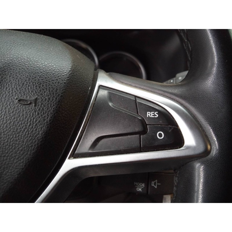 Recambio de volante para dacia lodgy stepway referencia OEM IAM   