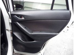GUARNECIDO PUERTA TRASERA DERECHA 