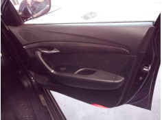 GUARNECIDO PUERTA DELANTERA DERECHA 