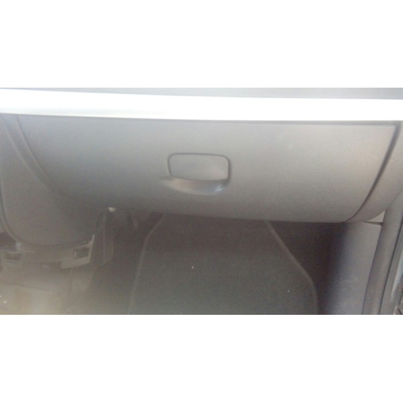 Recambio de guantera para renault clio iii exception 2 referencia OEM IAM   