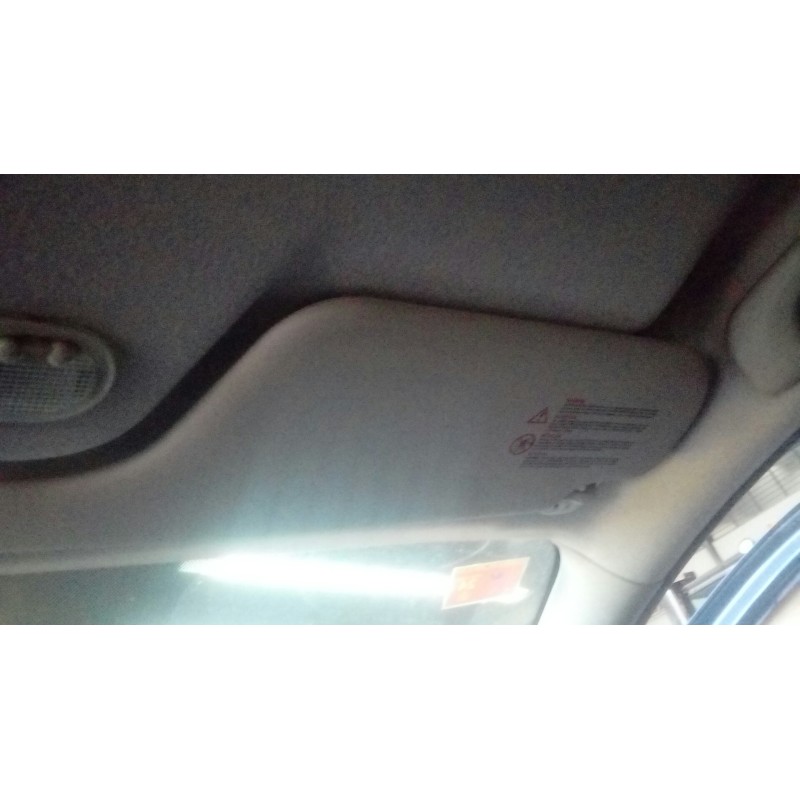 Recambio de parasol derecho para renault clio iii exception 2 referencia OEM IAM   